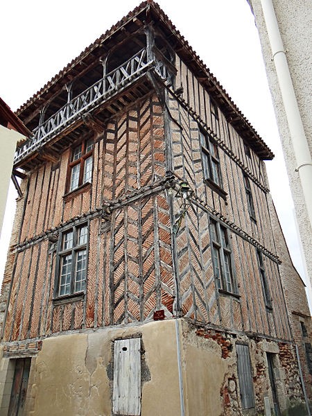 Photo de Maison à pans de bois, 2 Rue Broustet à Clairac