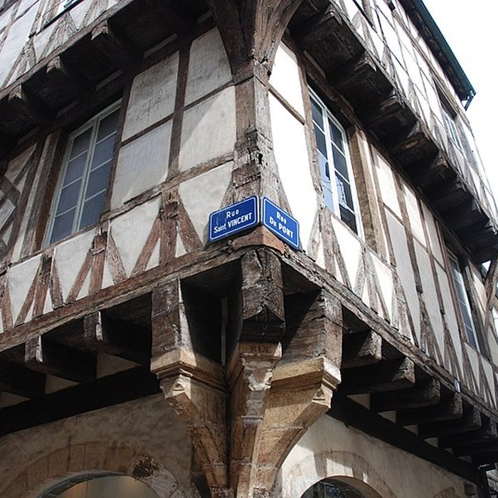 Photo de Maison à pans de bois, 9 Rue Saint-Vincent à Chalon-sur-Saône