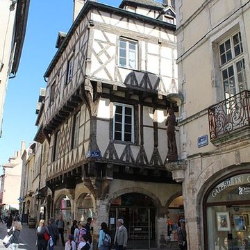 Maison à pans de bois, 9 Rue Saint-Vincent à Chalon-sur-Saône