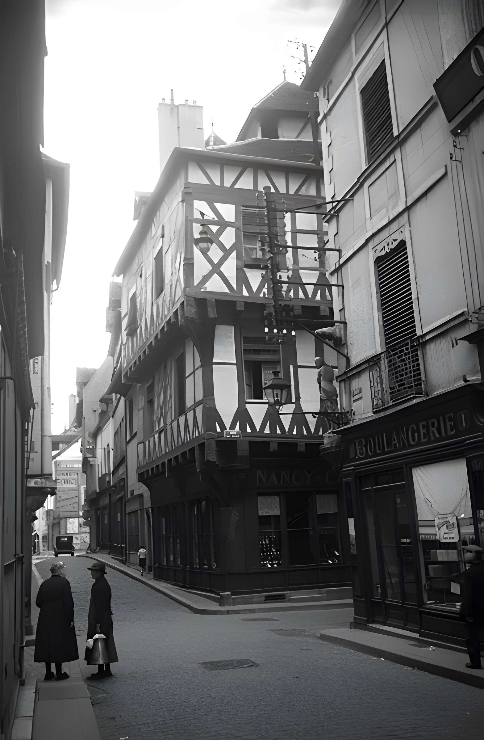 Maison à pans de bois, 9 Rue Saint-Vincent à Chalon-sur-Saône