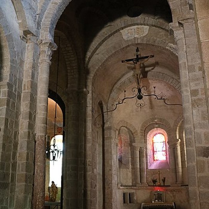 Photo de Château-prieuré de Pommiers-en-Forez