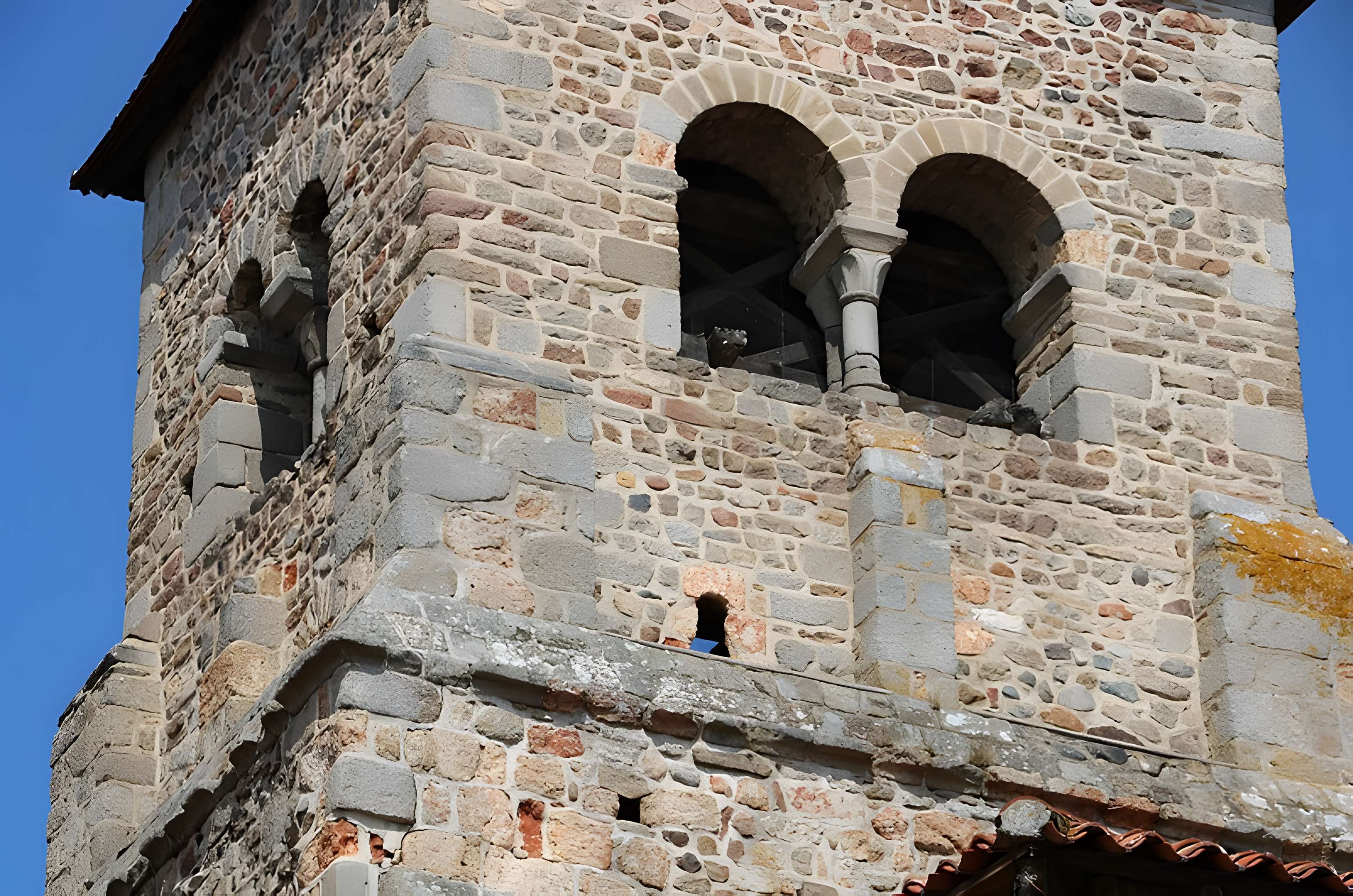 Château-prieuré de Pommiers-en-Forez