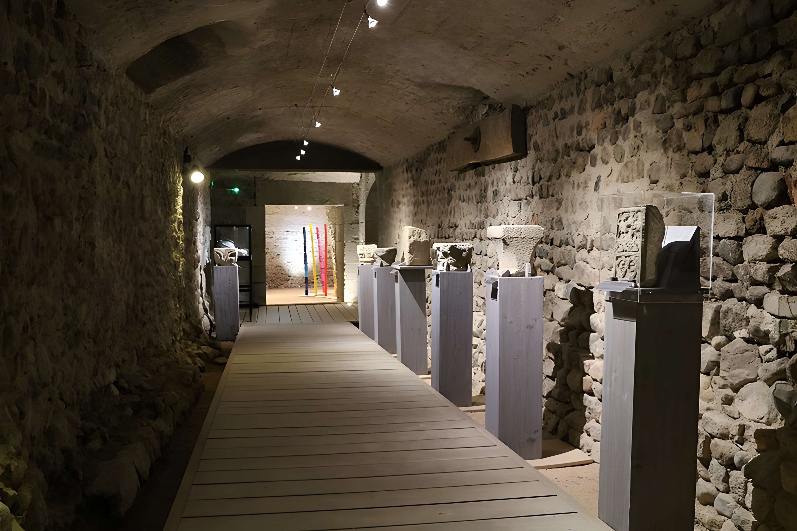 Château-prieuré de Pommiers-en-Forez