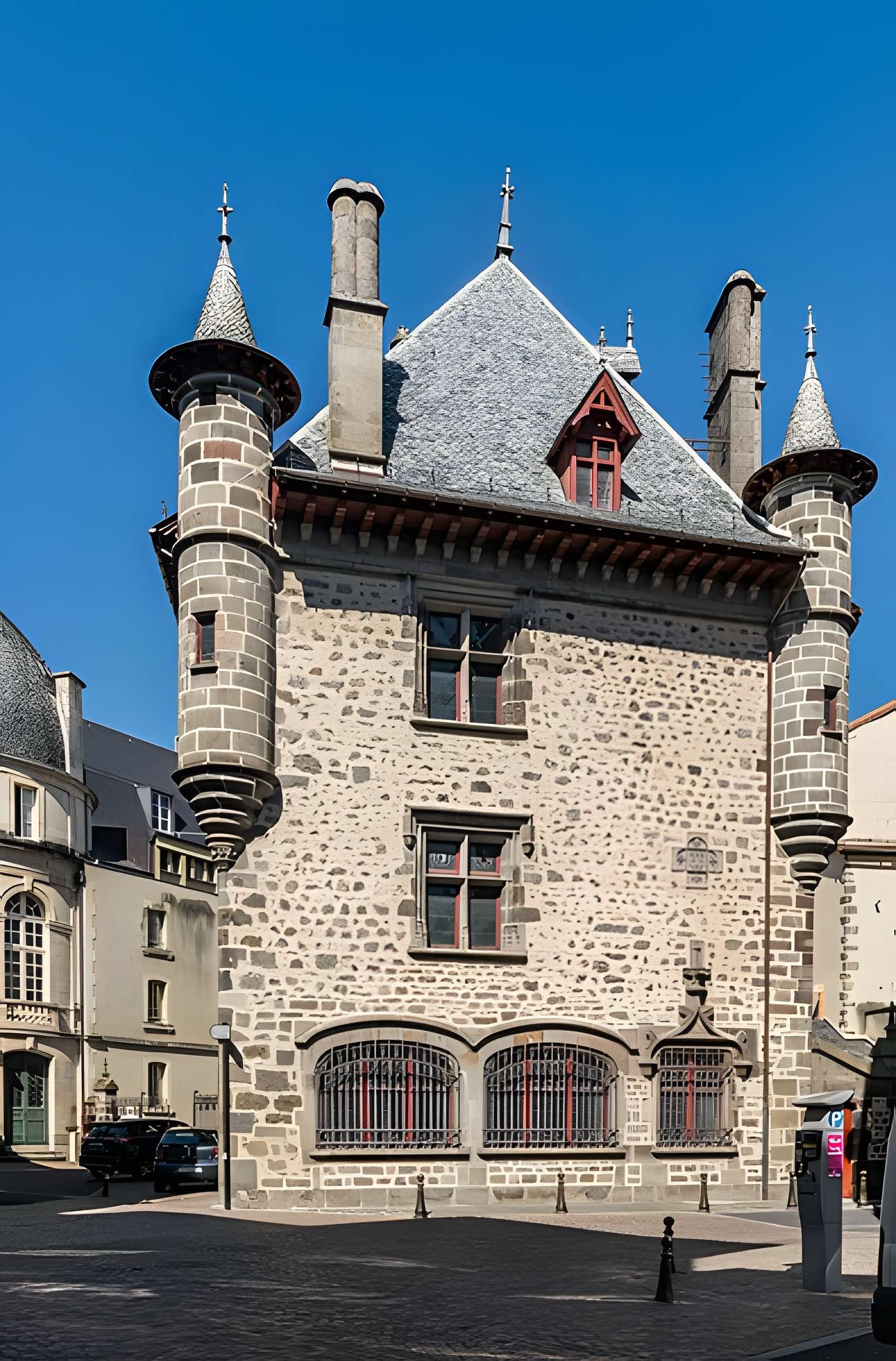 Maison consulaire à Aurillac