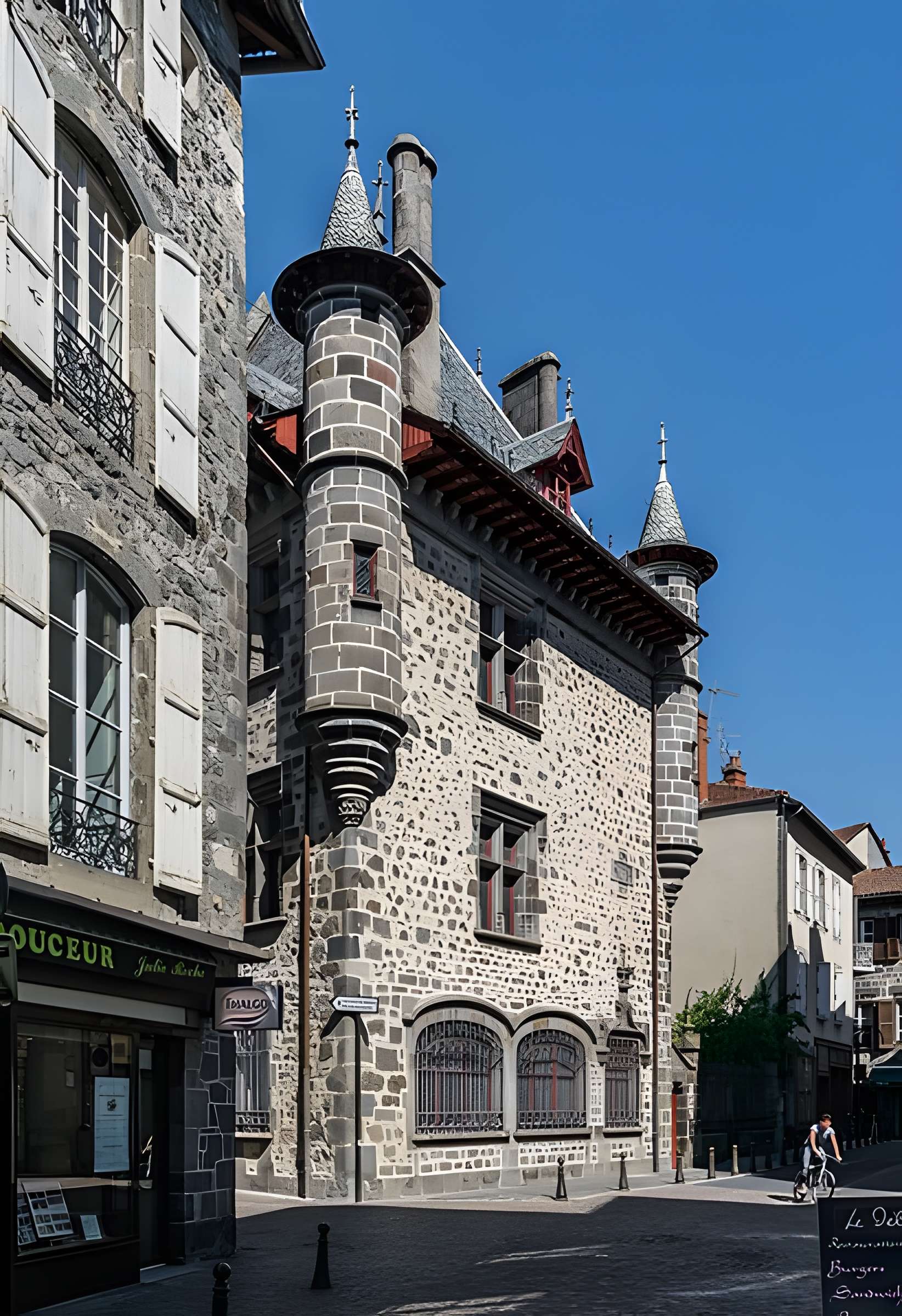 Maison consulaire à Aurillac