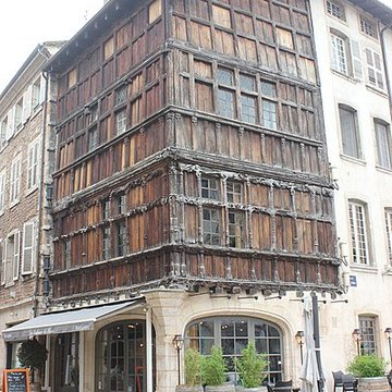 Maison de bois à Mâcon