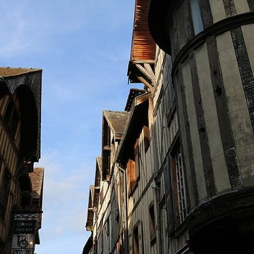 Maison de lOrfèvre à Troyes