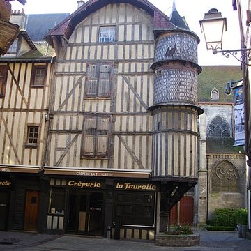 Maison de lOrfèvre à Troyes