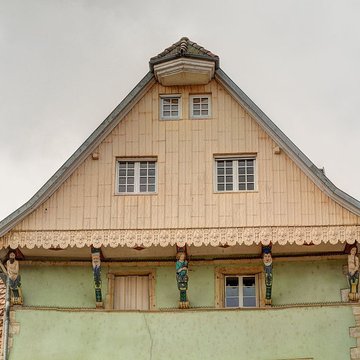 Maison des Cariatides de Delle