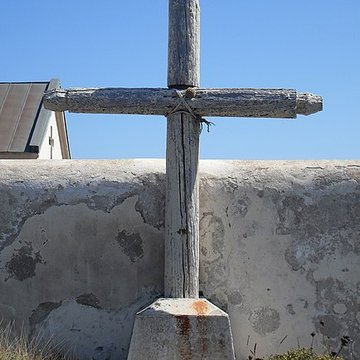 Cimetières militaires et stèle commémorative