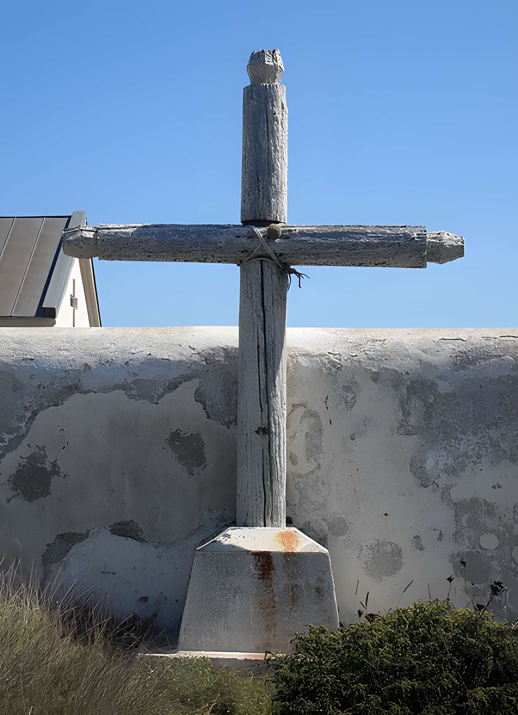 Cimetières militaires et stèle commémorative