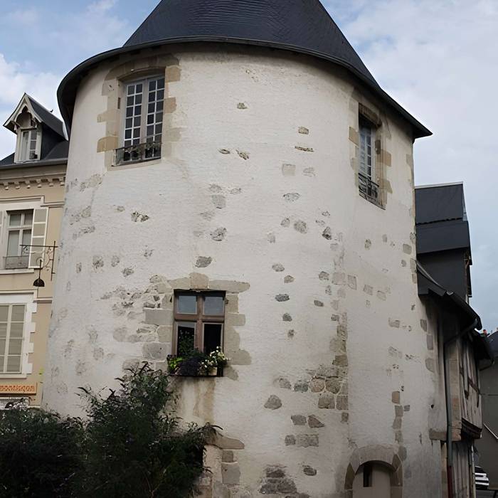 Photo de Maison des Condé à Montluçon