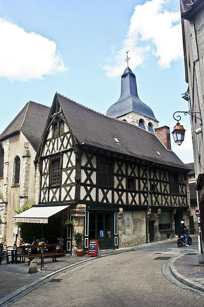 Photo de Maison des douze apôtres de Montluçon