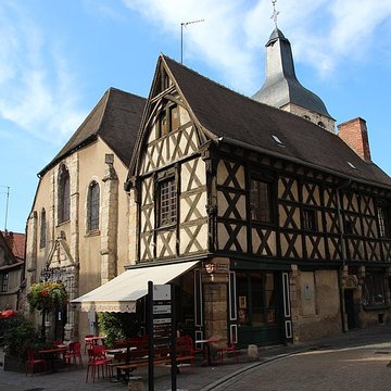 Maison des douze apôtres de Montluçon