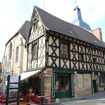 Maison des douze apôtres de Montluçon