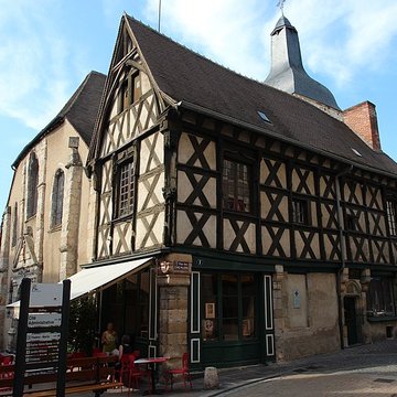 Maison des douze apôtres de Montluçon