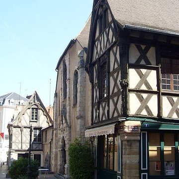 Maison des douze apôtres de Montluçon