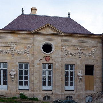 Hôtel du Breuil-de-Saint-Germain Maison des Lumières à Langres