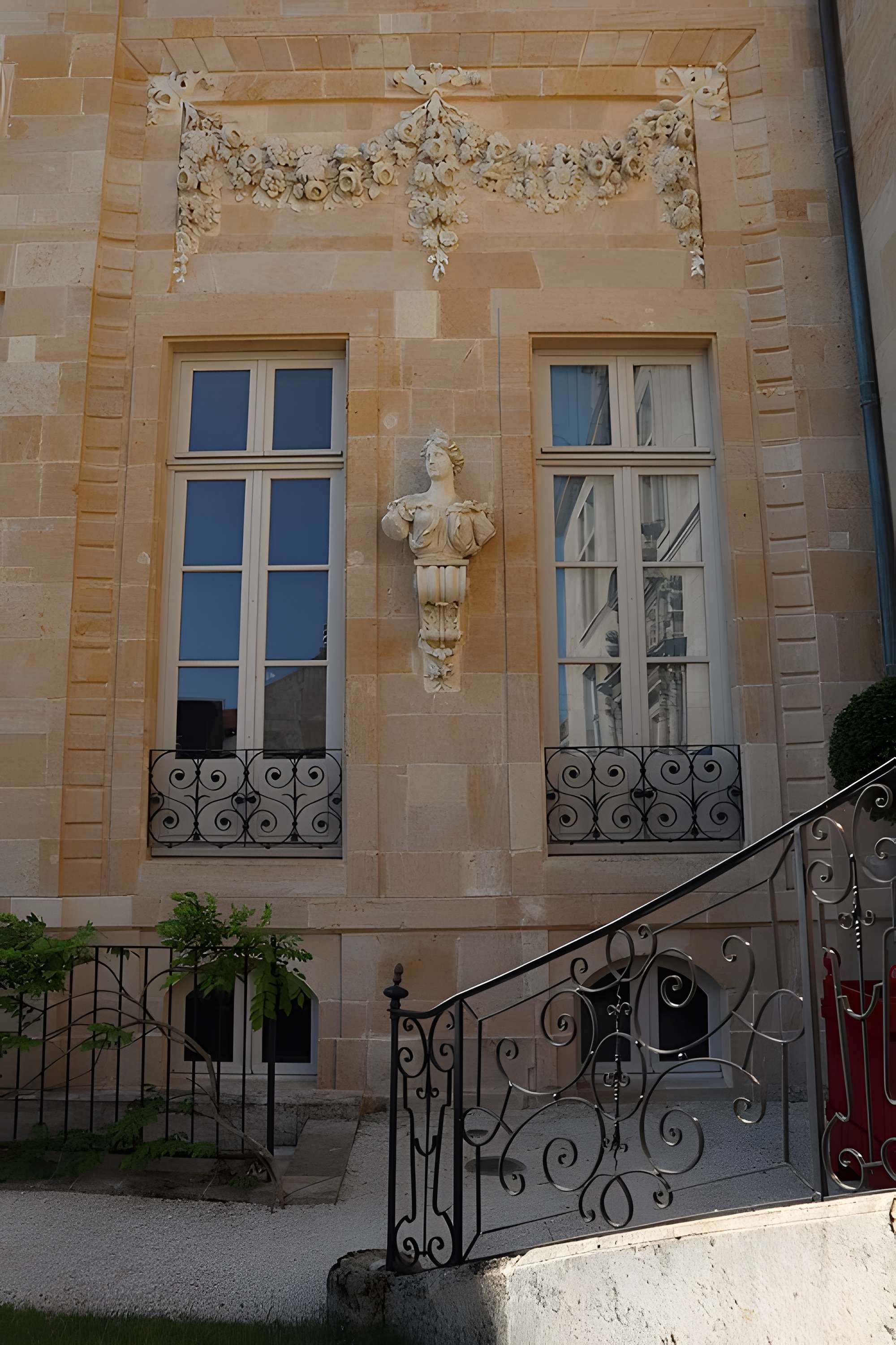 Hôtel du Breuil-de-Saint-Germain (Maison des Lumières) à Langres