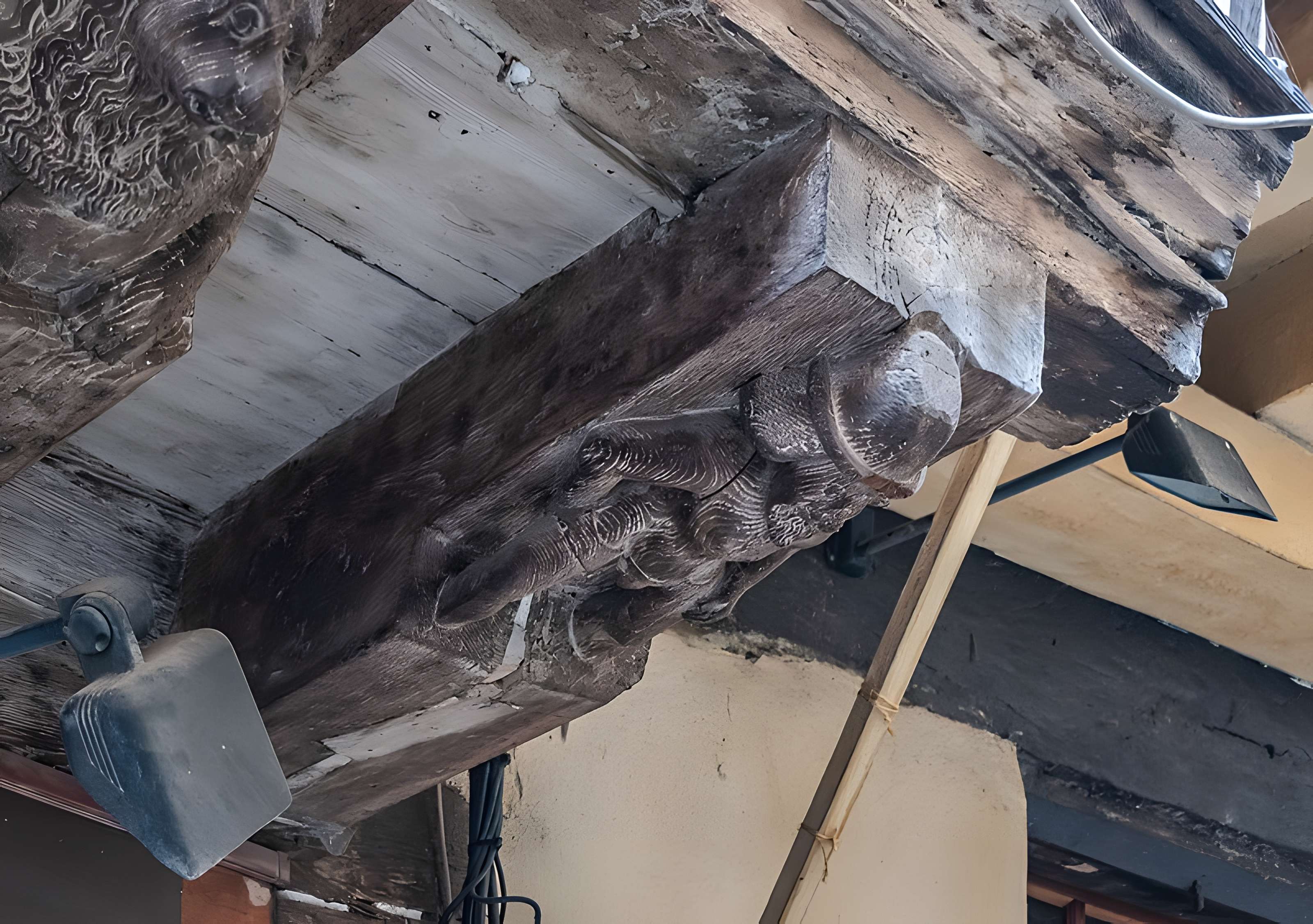 Maison des sept péchés capitaux à Thiers