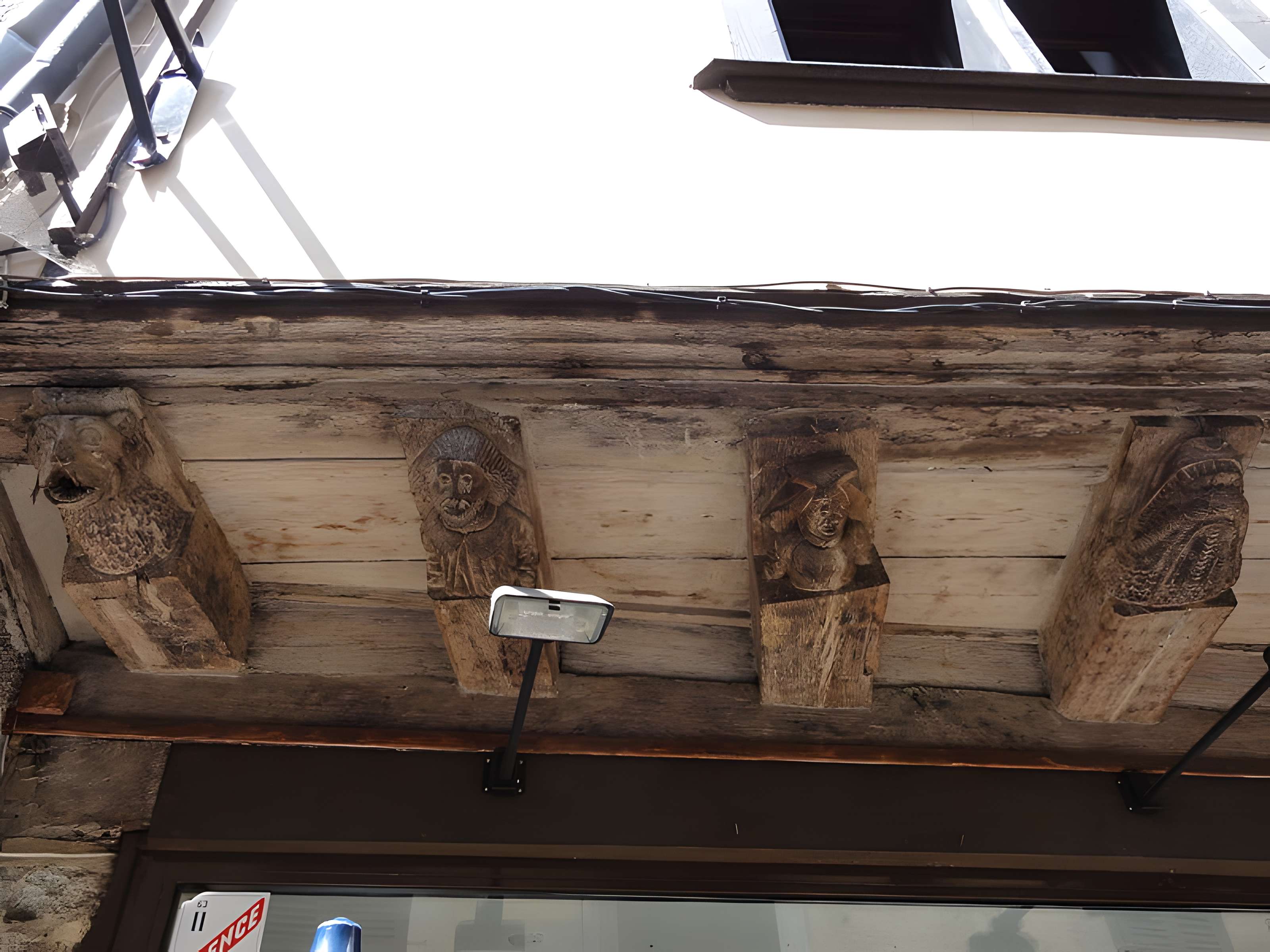 Maison des sept péchés capitaux à Thiers