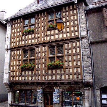 maison du 16e siecle a arreau