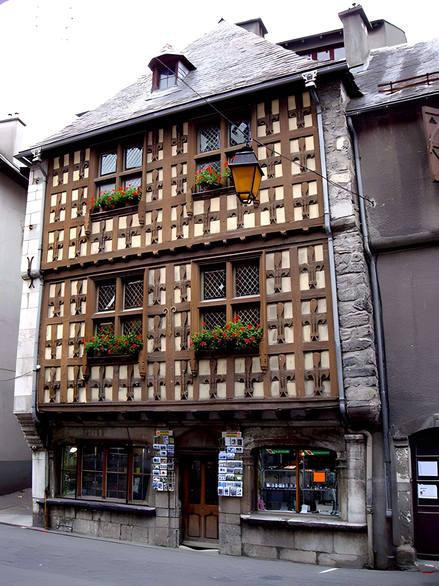 Maison du 16e siècle à Arreau 