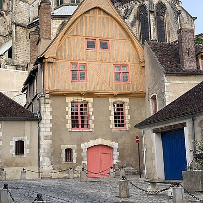 Photo de Maison du coche deau à Auxerre