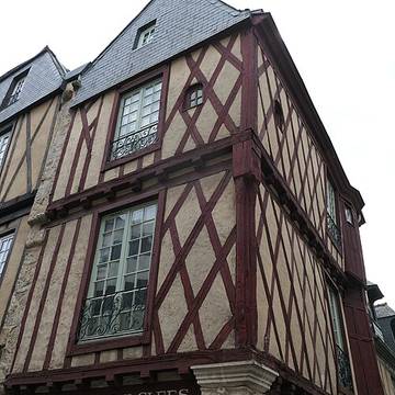 Maison du Pilier aux Clefs au Mans