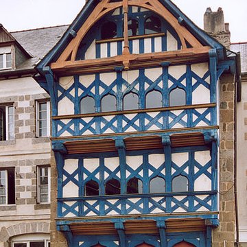 Maison du xvie siècle, Grande Place à Pontrieux