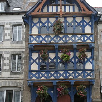 Maison du xvie siècle, Grande Place à Pontrieux