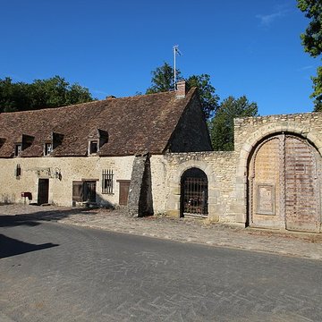 Maison forte de Gourville à Prunay-en-Yvelines