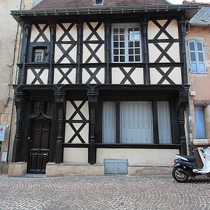 Photo de Maison GrandRue 56 à Montluçon