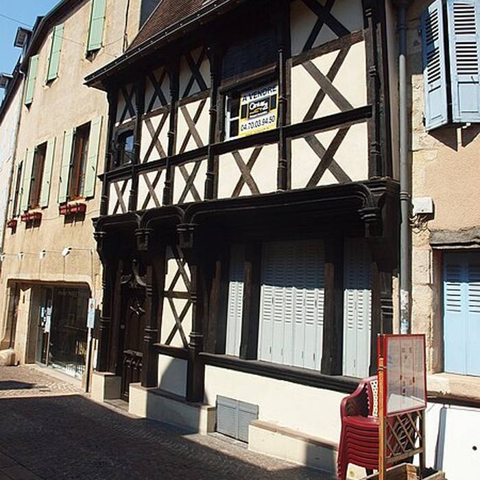 Photo de Maison GrandRue 56 à Montluçon