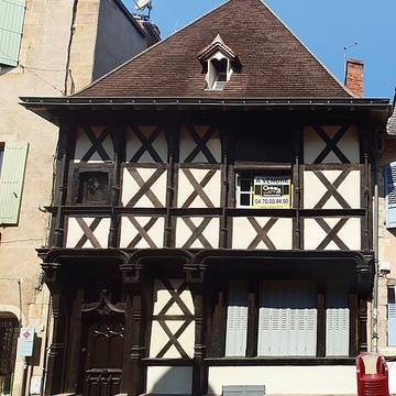 Maison GrandRue 56 à Montluçon