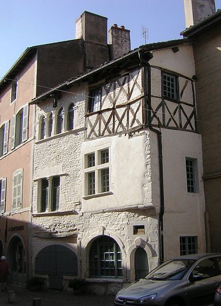 Photo de Maison romane, 15 Rue Lamartine à Cluny