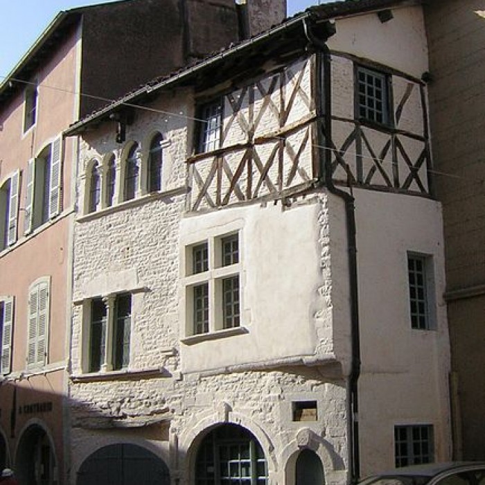 Photo de Maison romane, 15 Rue Lamartine à Cluny