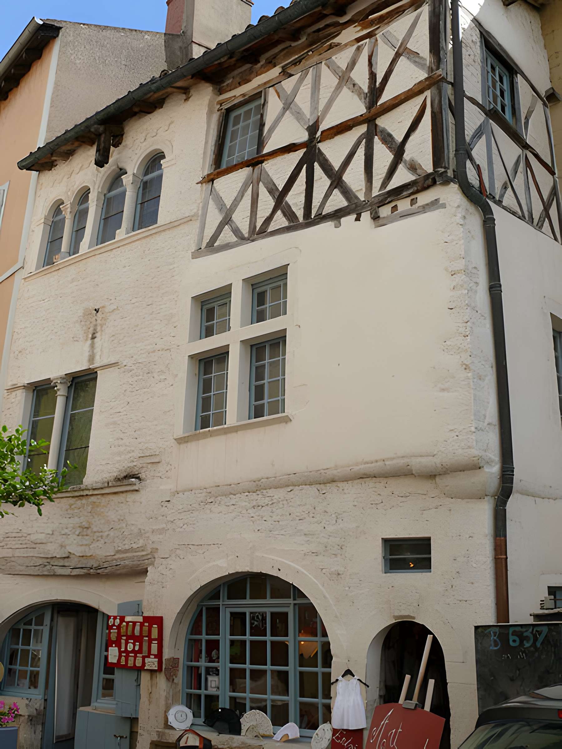 Maison romane, 15 Rue Lamartine à Cluny