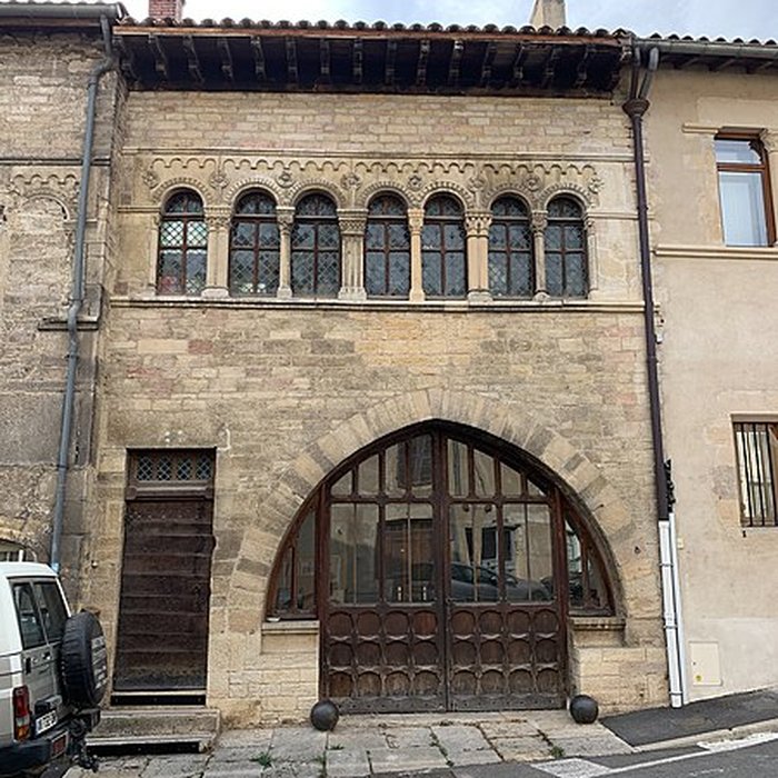 Photo de Maison romane, 25 Rue de la République à Cluny