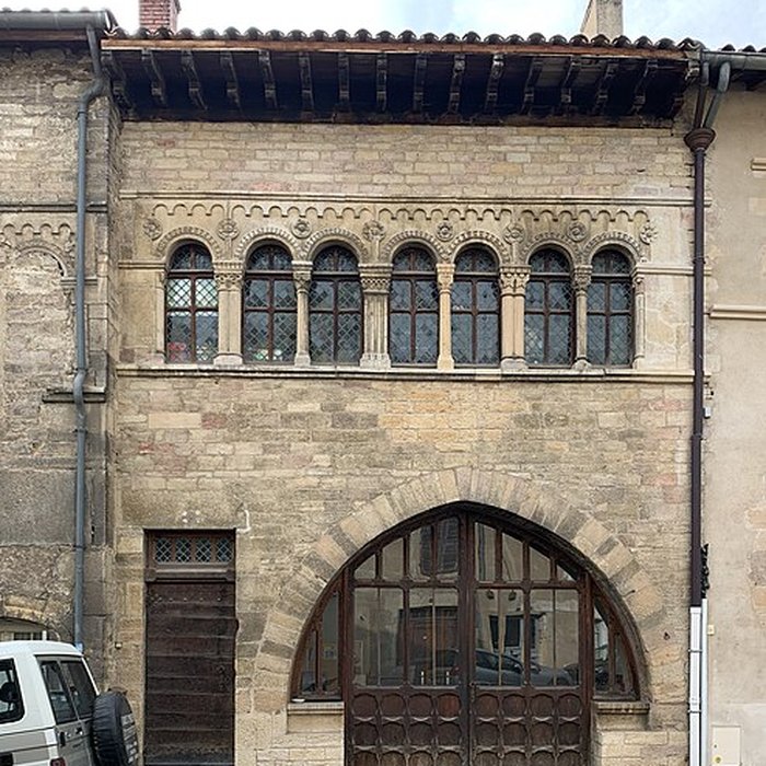 Photo de Maison romane, 25 Rue de la République à Cluny