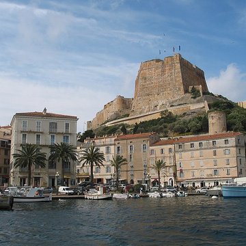 Enceinte fortifiée dite citadelle