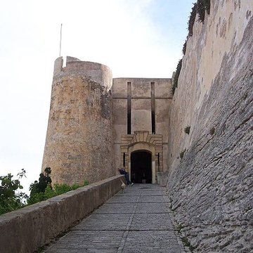 Enceinte fortifiée dite citadelle