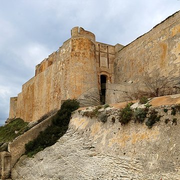 Enceinte fortifiée dite citadelle