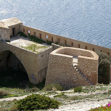 Enceinte fortifiée dite citadelle