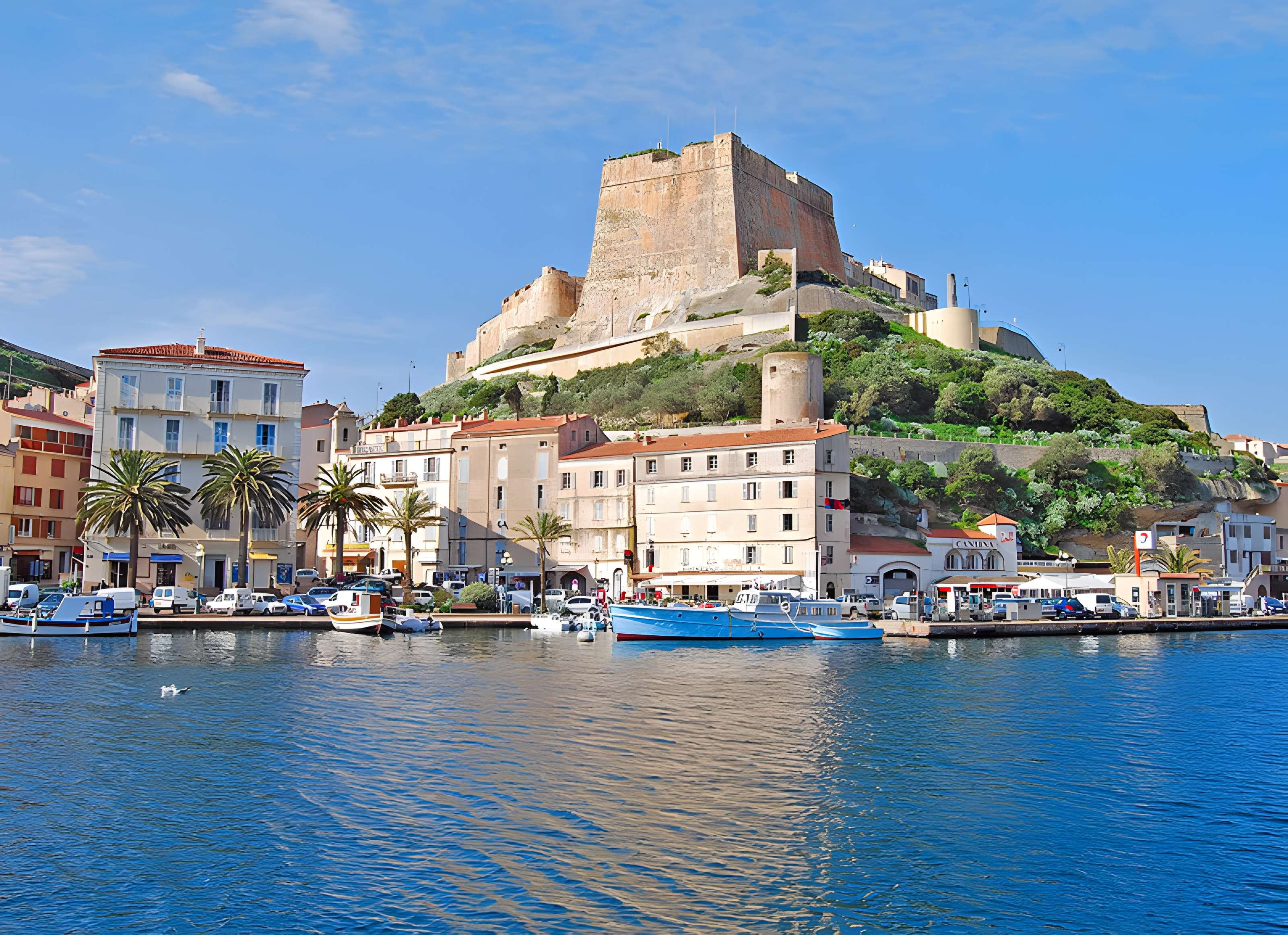 Enceinte fortifiée dite citadelle