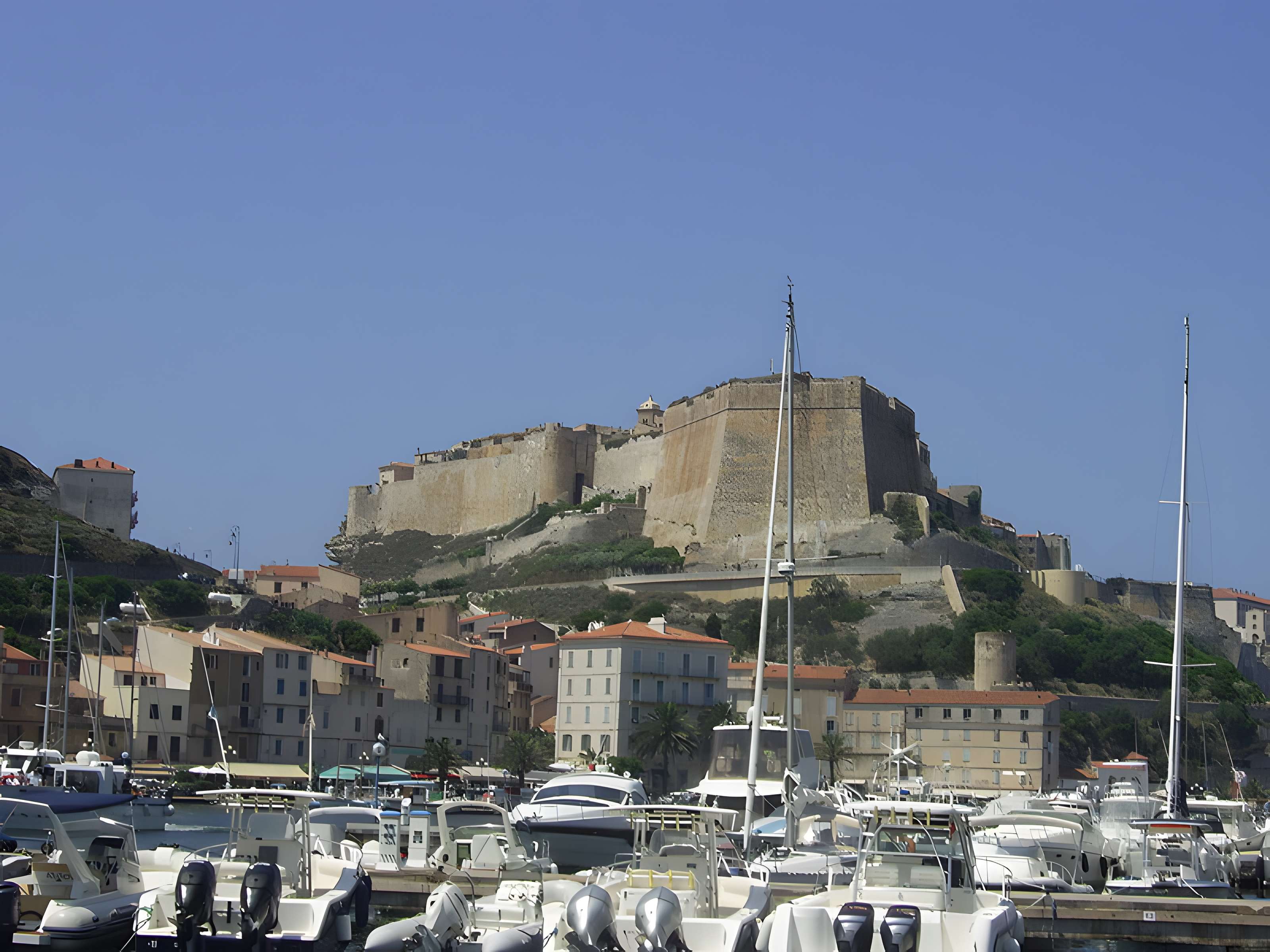 Enceinte fortifiée dite citadelle