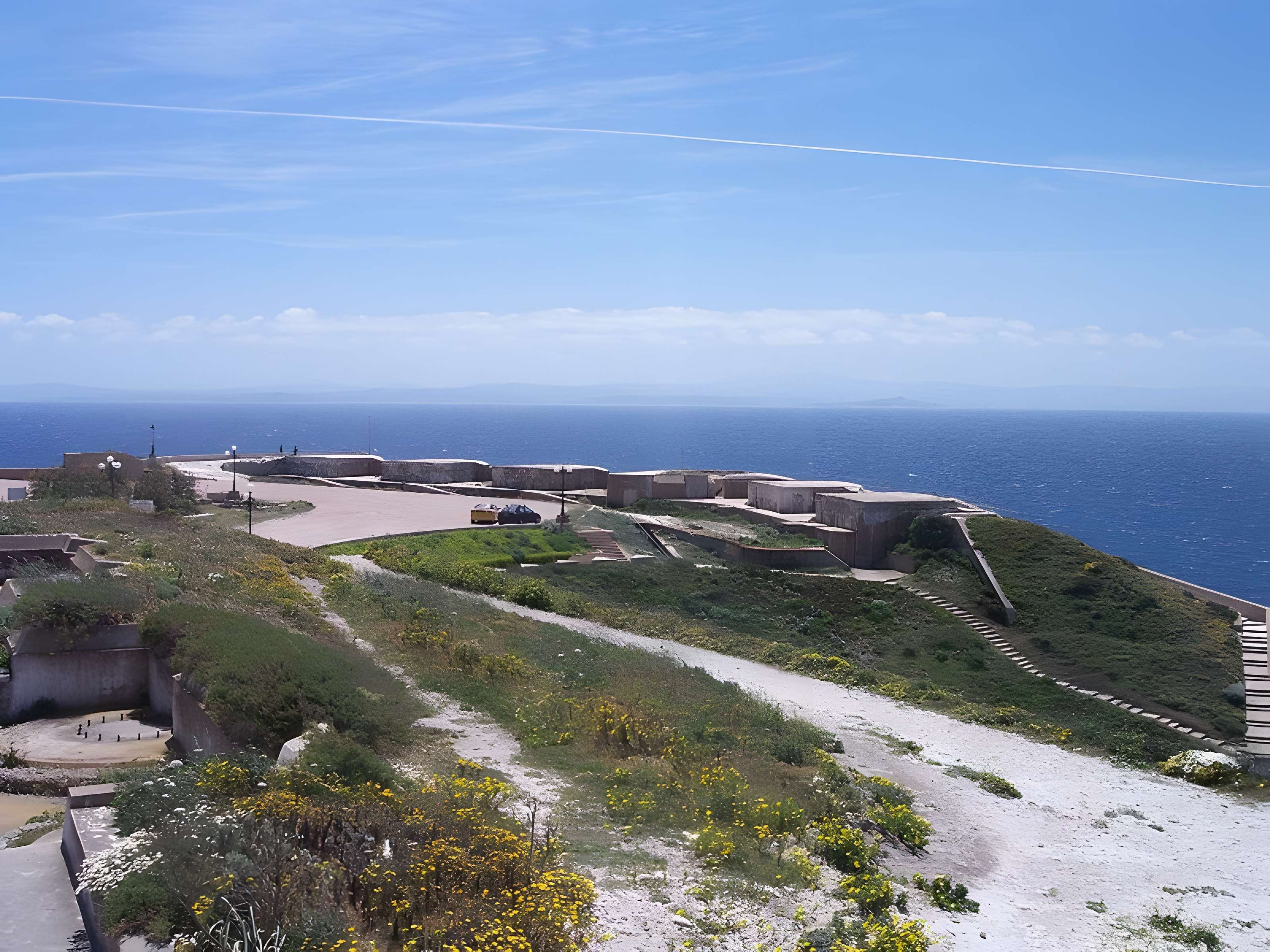 Enceinte fortifiée dite citadelle