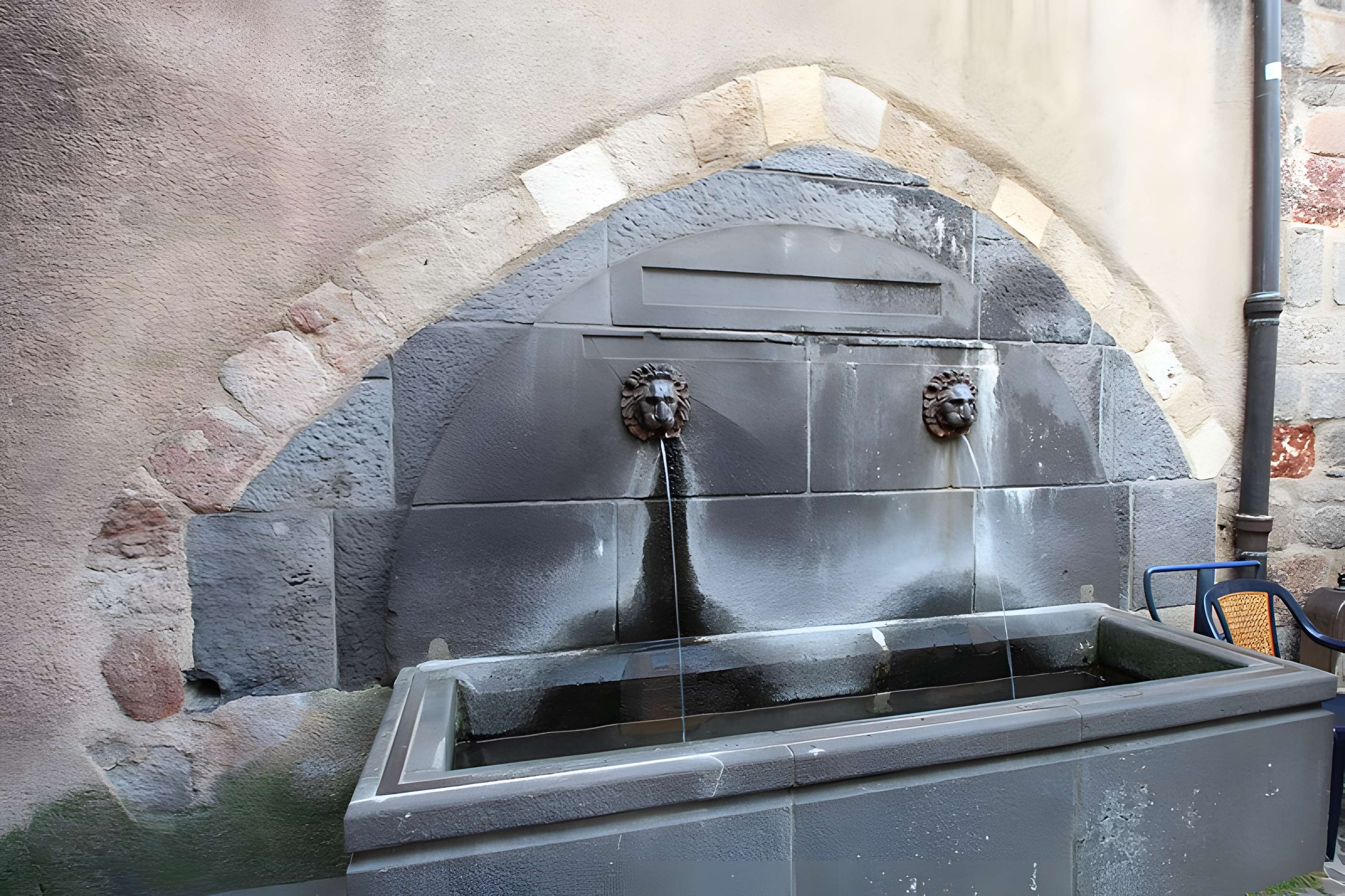 Maison, 2 Rue Porte-Saint-Pierre à Montluçon