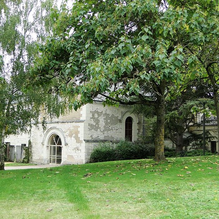 Photo de Maison, 3 place Saint-Pierre à Saumur
