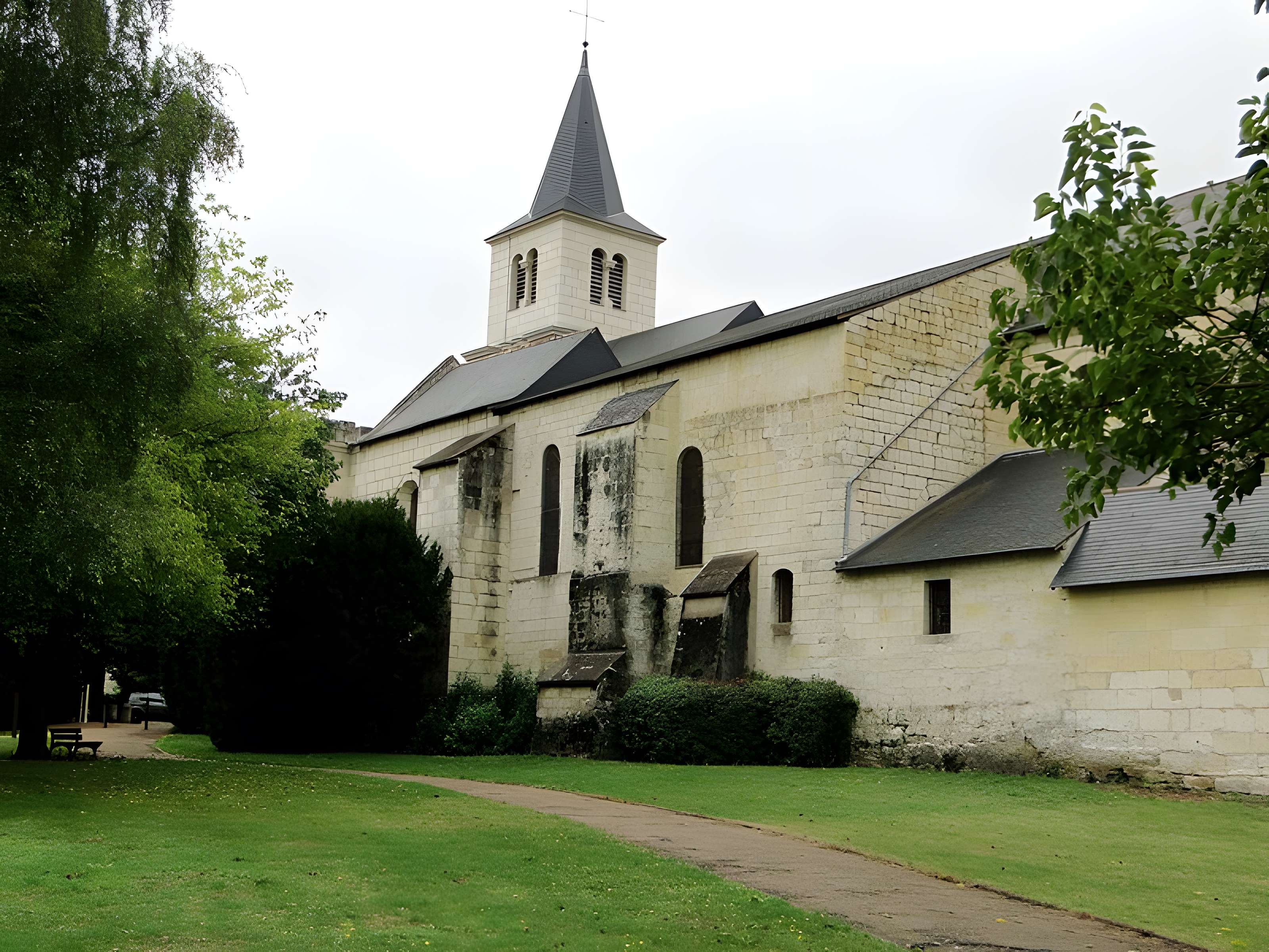 Maison, 3 place Saint-Pierre à Saumur